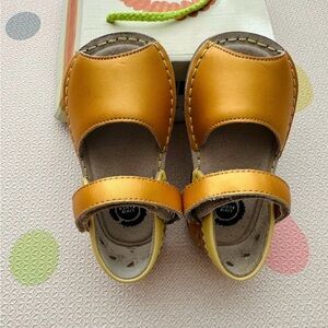 Livie & Luca Yellow Gold Kea Sandals